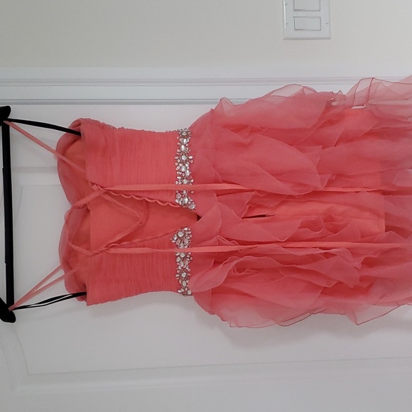 Pink High-Low Frilled Dress - Picture 7 of 8